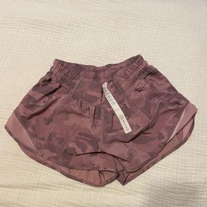 Hotty hot 2.5 camouflage shorts